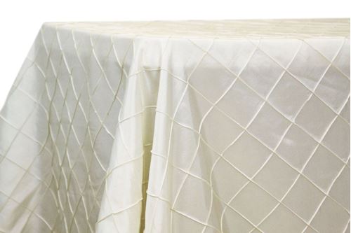 Picture of Table Cloth 90X156 - Ivory (Pintuck Taffeta Rectangle)