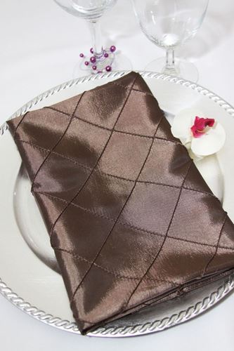 Picture of Napkin 20X20 - Chocolate (Pintuck Taffeta Square)