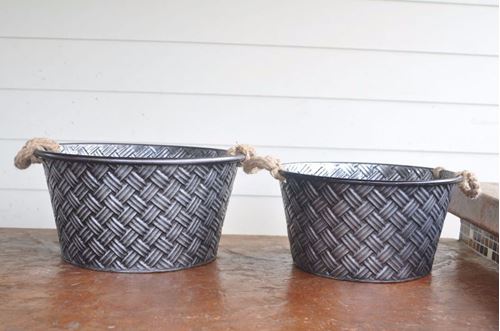 Picture of Bucket (Round basketweave) Sm - Silver