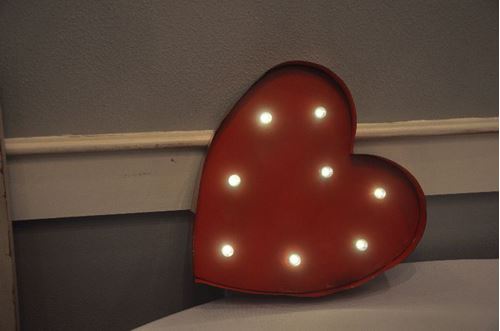 Picture of Marquee (Heart) Sm - Red