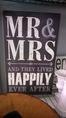 Picture of Sign (Lived happily ever after) 16X9.5 - Black