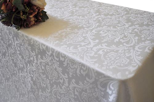 Picture of Table Cloth 90X132 - Ivory (Poly Damask  Rectangle)
