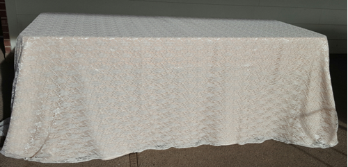 Overlay 90x132 Ivory Lace Rectangle, What Size Overlay For A 6ft Rectangular Table