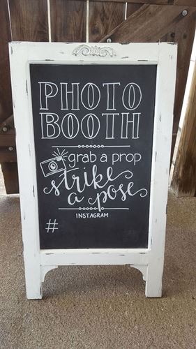 Picture of Chalkboard (Distressed photobooth) 30X17 - Off white