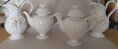 Picture of Vase (Ceramic pitcher)  - White