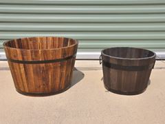 Picture of Furniture (Large Planter Barrel) 19.5X13 - Brown