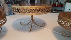 Picture of Cake stand (Scrolled Trim) Trio - Gold