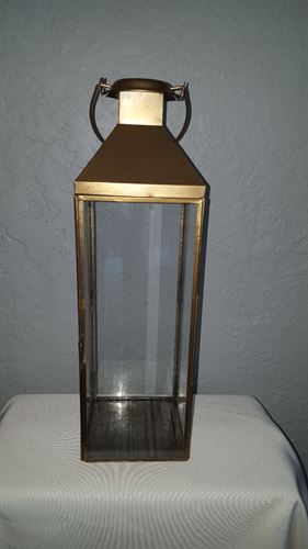 Picture of Lantern (Medium Classic Lantern) 5.5X18 - Gold