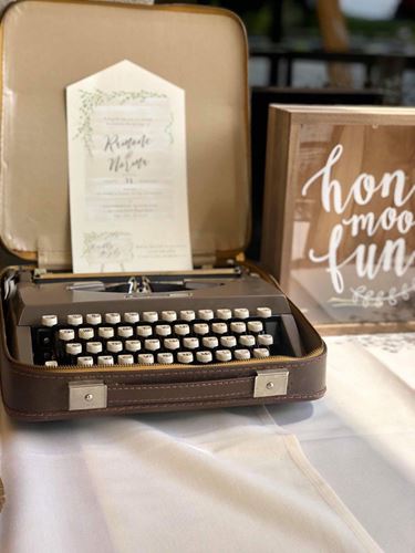 Picture of Decor (Vintage Typewriter)  - Brown