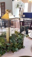 Picture of Table Numbers (Brassy Gold Metal Stand) 8" - Gold