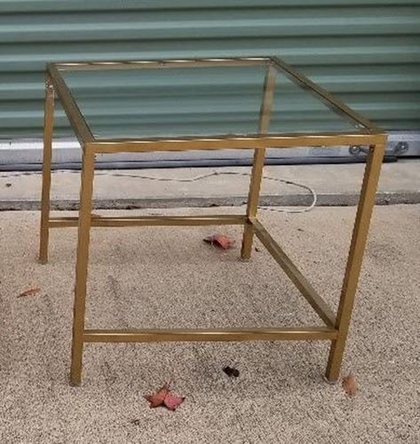 Picture of Table (End table)  - Gold