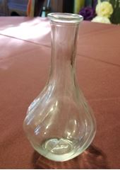 Picture of Vase (Medium bud vases) 6.75" - Clear