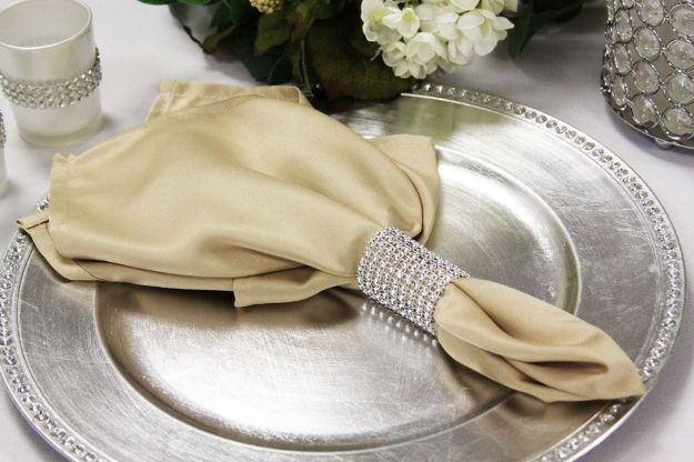 Picture of Napkin 20X20 - Champagne (Lamour satin Square)