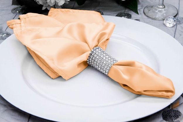 Picture of Napkin 20X20 - Apricot/Peach (Satin Square)