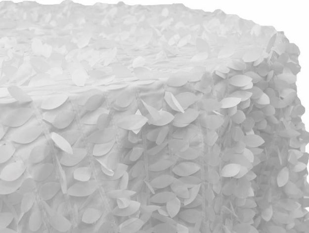 Picture of Table Cloth 120 - White (Leaf Petal Round)