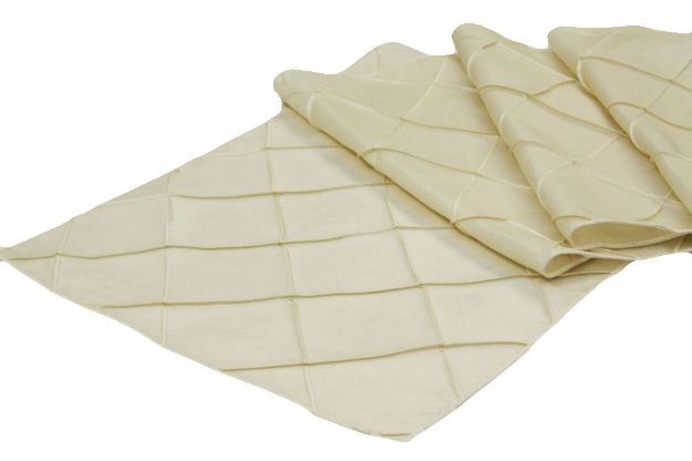 Picture of Runner 12X108 - Ivory (Pintuck Taffeta )