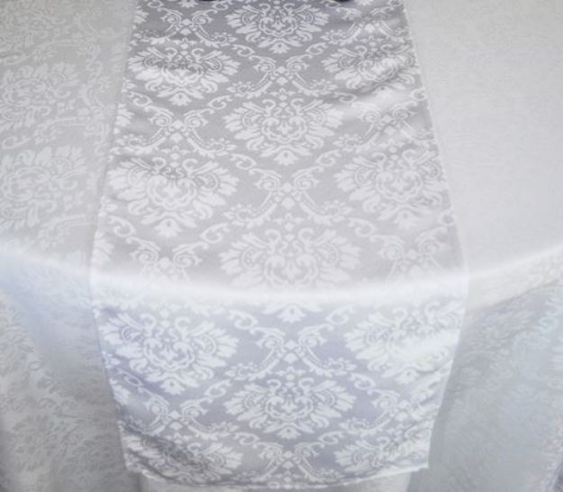 Picture of Runner 12X108 - White (Poly Damask  )