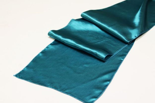 Picture of Runner 12X108 - Dark turquoise (satin )