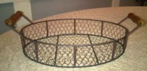 Picture of Basket (Chicken wire, oval tray)  - Brown