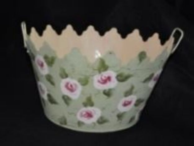 Picture of Bucket (Floral Oval) Med - Light Green