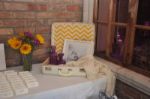 Picture of Decor (Vintage suitcase) 21X16 - Off White