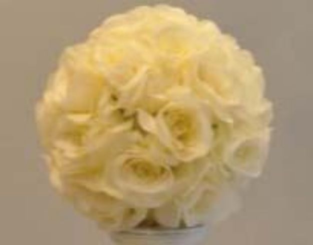 Picture of Flower ball (Silk) Lg - Ivory
