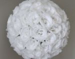 Picture of Flower ball (Silk) Lg - White