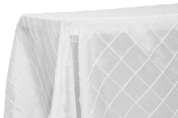 Picture of Table Cloth 90X156 - White (Pintuck Taffeta Rectangle)
