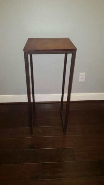 Picture of Column (Square base) 32X14 - Wood