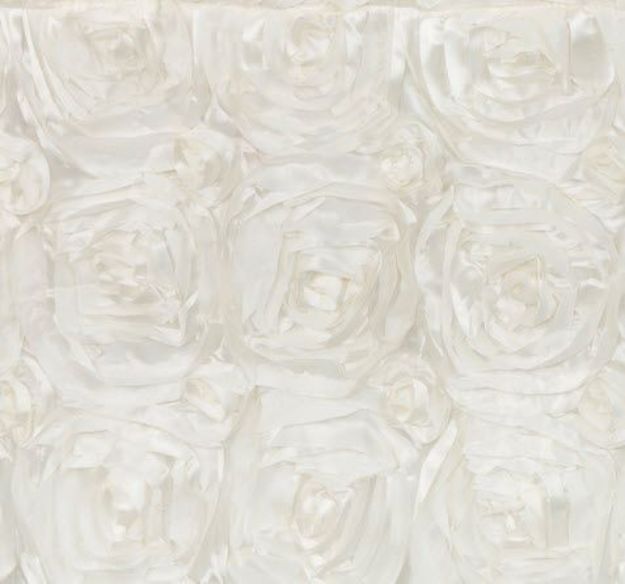 Picture of Table Cloth 90X132 - Ivory (Satin Rosette Rectangle)
