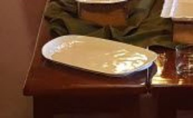Picture of Catering (Display Platter) 22 Oval - White