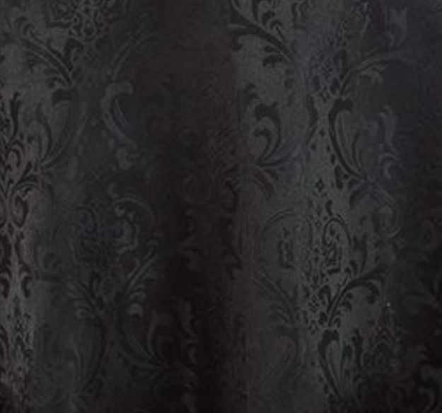 Picture of 132 - Black (Poly Damask Round)