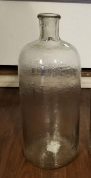 Picture of Vase (Hammered Bojo Jug Lg) 5.5x5.5x12 - Clear