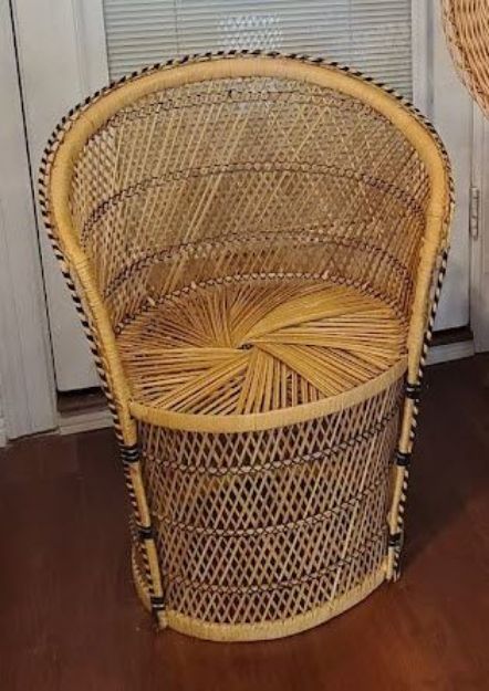 Picture of Furniture (Wicker Barrel Chair)  - Brown