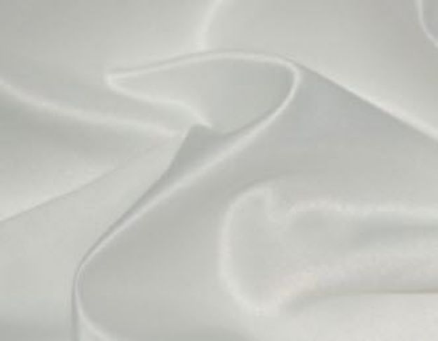 Picture of 108X156 - Ivory (King Drape Lamour satin )